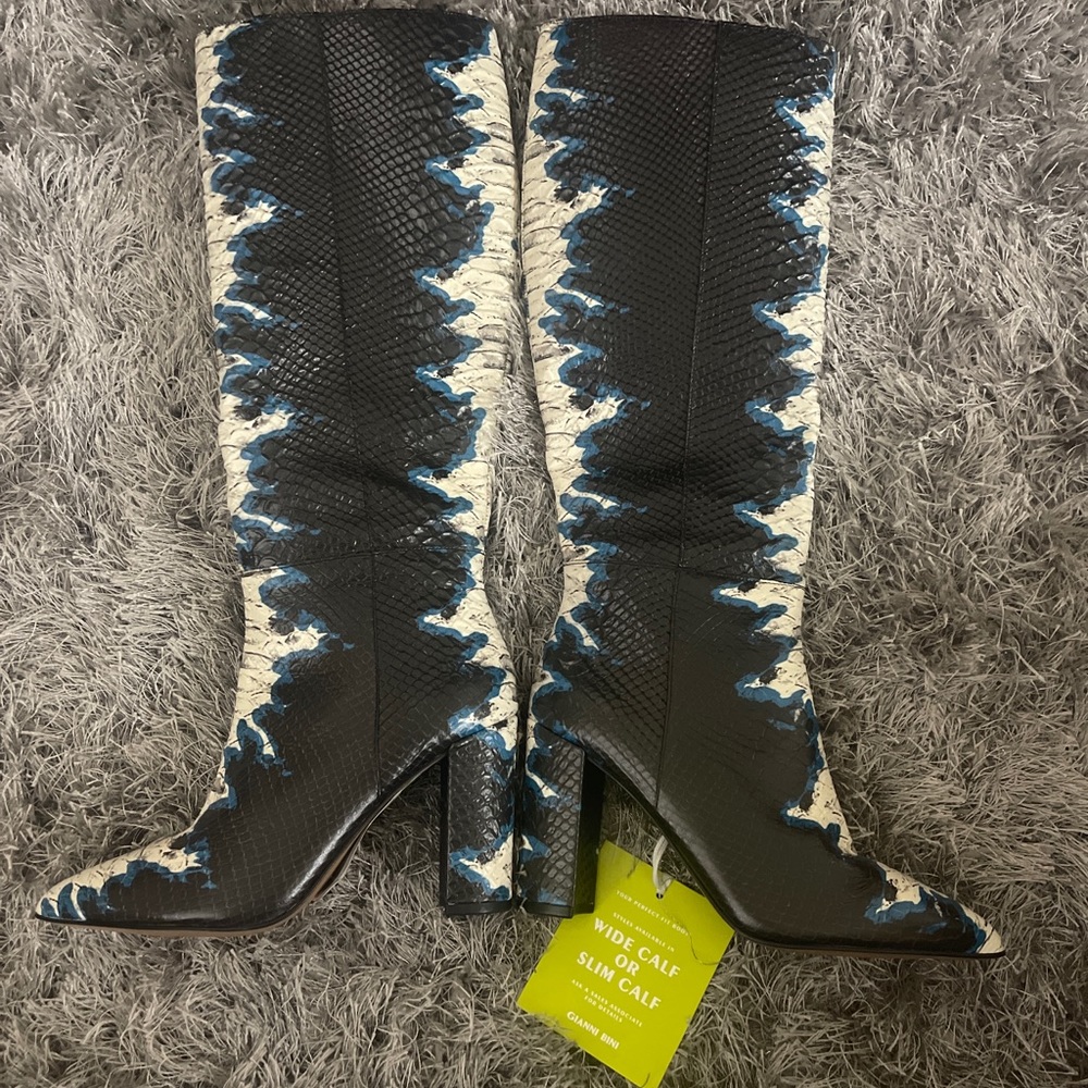 Gianni Bini boots for women